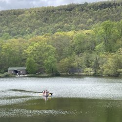 YMCA Fairview Lake Campground - Canoe returning
