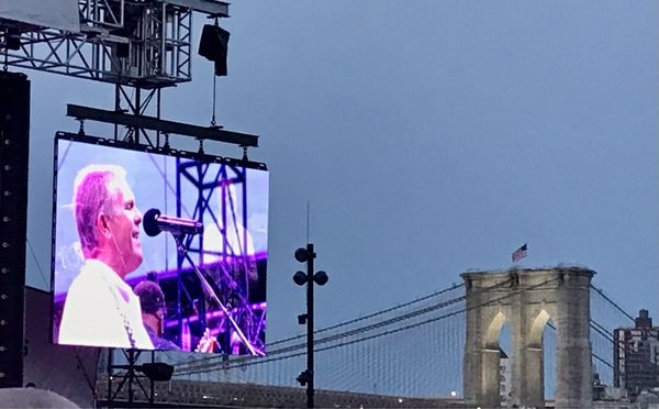 The Rooftop at Pier 17 by null