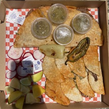 Cesia’s Truck - The box - Food Trucks Near Me - Irvine, California Cesia’s Truck - The box - Food Trucks Near Me - Irvine, California