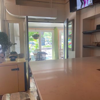 Island Shack - View from the bar - Caribbean Near Me - Brooklyn, New York
