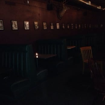 The Aristocrat Lounge - Dive Bars Near Me - Austin, Texas The Aristocrat Lounge - Dive Bars Near Me - Austin, Texas