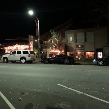 Stella - Outside corner - Italian Near Me - Burlingame, California