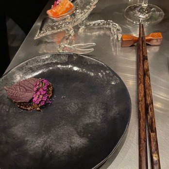 Alinea - New American Near Me - Chicago, Illinois
