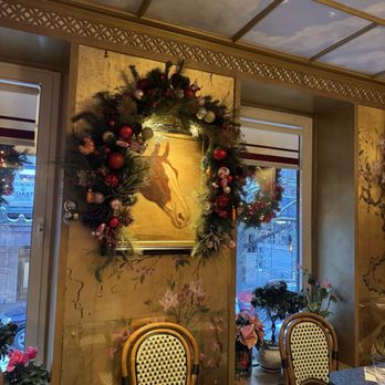 Birley Bakery - Beautiful decor - Bakeries Near Me - New York, New York