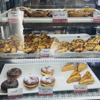 Charito Bakery and Pastry - Pastries - Bakeries Near Me - Fridley, Minnesota Charito Bakery and Pastry - Pastries - Bakeries Near Me - Fridley, Minnesota