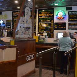 Untouchables Burgers Bakers & Pizza Makers - Front Counter