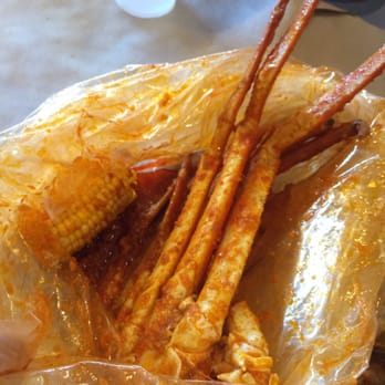 The Captain's Boil - Snow crab legs 1lb - Cajun/Creole Near Me - Richmond, British Columbia