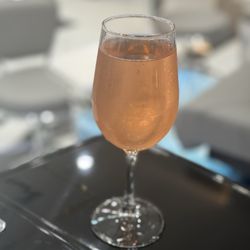La Brise Nail Lounge
