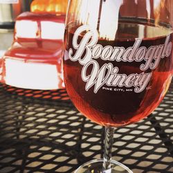 Boondoggle Winery - Dry Blueberry