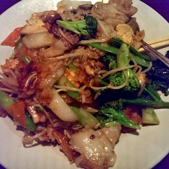 Fortune Garden - Combination Pan-Fried Flat Noodles. I can eat this every day! - Asian Fusion Near Me - Round Rock, Texas Fortune Garden - Combination Pan-Fried Flat Noodles. I can eat this every day! - Asian Fusion Near Me - Round Rock, Texas