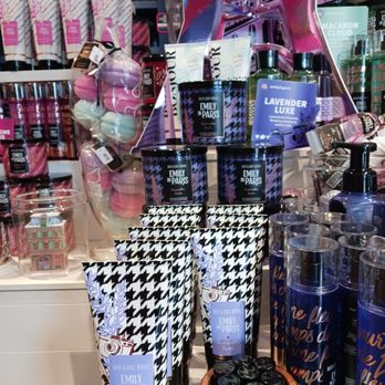 BATH & BODY WORKS - Updated December 2025 - 29 Photos & 17 Reviews