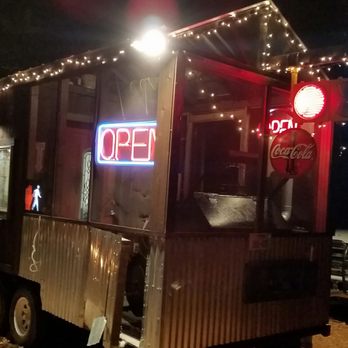 Buck's Backyard - Shugga Bee's!!!! - American Near Me - Buda, Texas