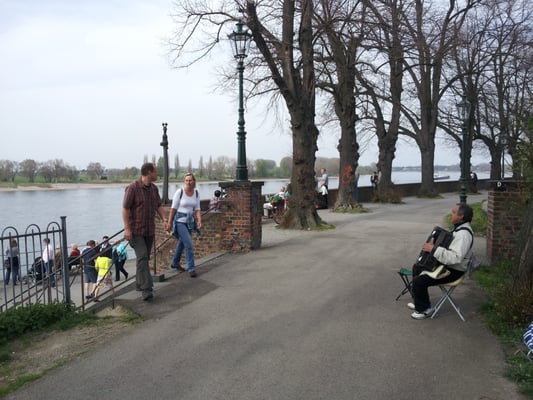 Kaiserpfalz Kaiserswerth by null