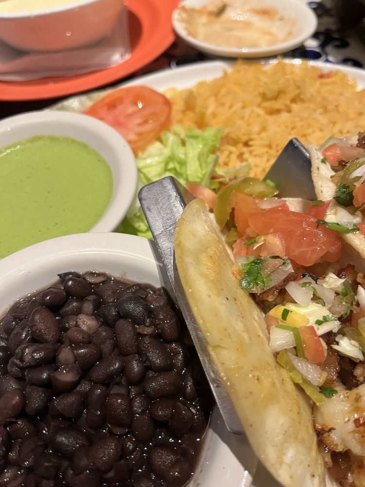 Mexicali Cantina Grill - Ware
