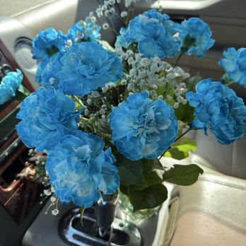 Rubi's Flower Shop - Blue carnations - Florists Near Me - Compton, California Rubi's Flower Shop - Blue carnations - Florists Near Me - Compton, California