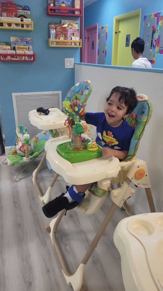 Daily Miracles PPEC - childcare center in Lake Worth, FL