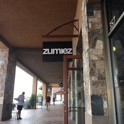 Zumiez - Back to school shoe shopping
