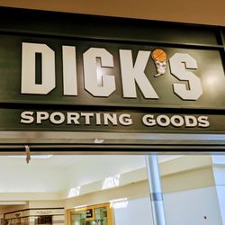 DICK'S Sporting Goods - DICK'S Sporting Goods