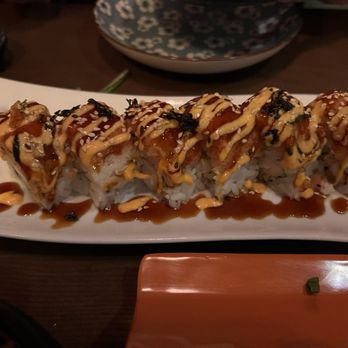 Songbird - Dragon Roll - Cocktail Bars Near Me - Fairfax, Virginia Songbird - Dragon Roll - Cocktail Bars Near Me - Fairfax, Virginia