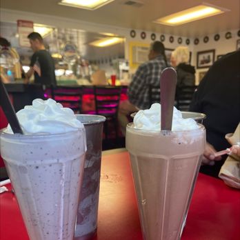 Cedar Glen Malt Shop - A shake & a malt - American Near Me - Cedar Glen, California Cedar Glen Malt Shop - A shake & a malt - American Near Me - Cedar Glen, California