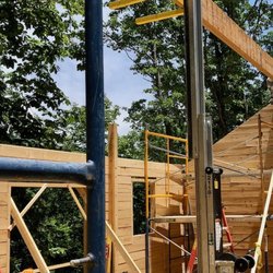 King Equipment Rental - Sumner Construction Lift in action