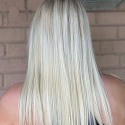 Lauren’s Beauty Bar