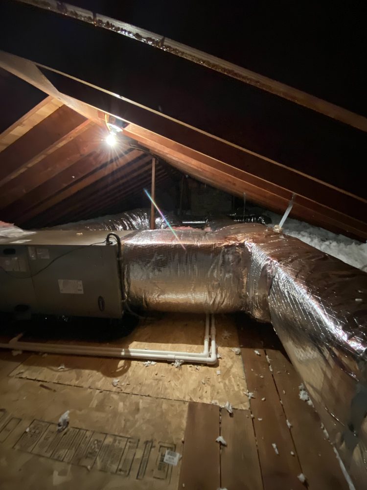 Slide of Metro Services HVAC