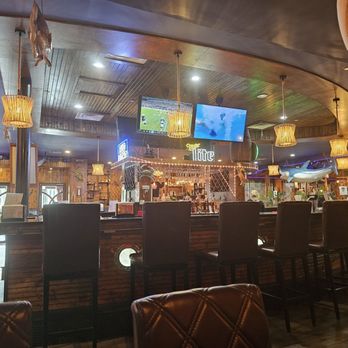 Red Hook Cajun Seafood & Bar - Bars Near Me - Jackson, Tennessee Red Hook Cajun Seafood & Bar - Bars Near Me - Jackson, Tennessee