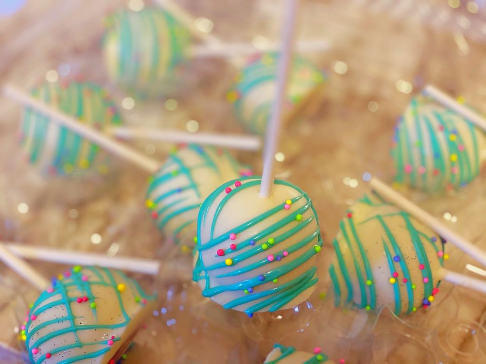 LAVISH WHISK Updated September 2024 38 Photos 4343 SE 25th St