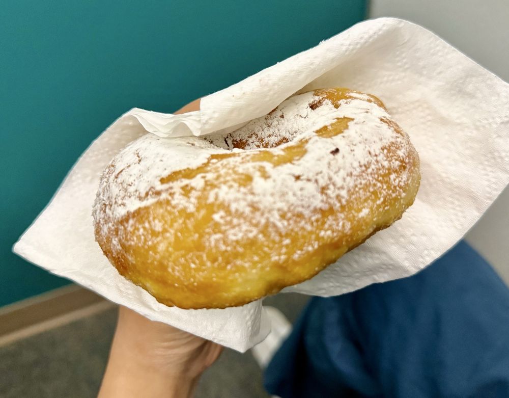 La Sicilia Italian Bakery & Cafe