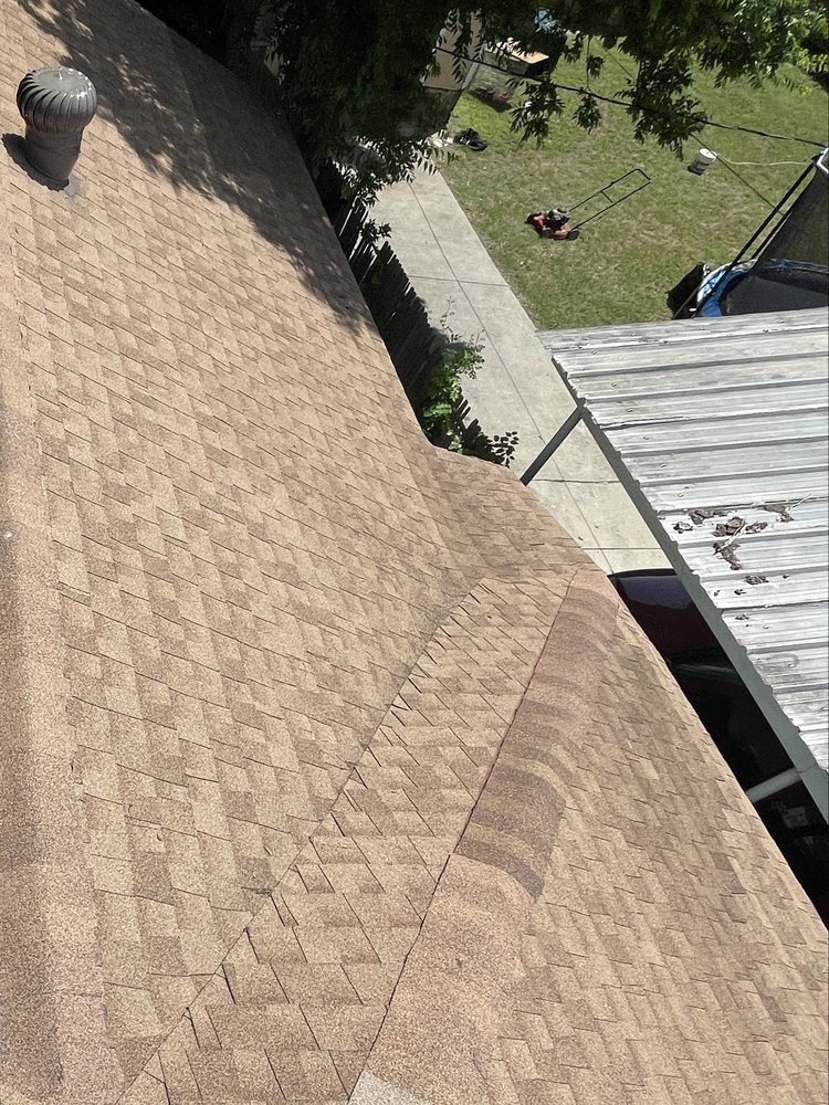 Slide of Fort Tex Metals & Roofing