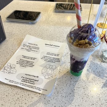 Sampaguita - Halo-halo - Ice Cream & Frozen Yogurt Near Me - Orlando, Florida