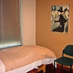 Advanced Healthcare - Massage Therapy Room