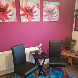 Irish Nurture - Our discovery area with chairs and a table for discussing what matters to you.