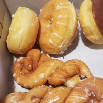 Sam's Donuts - These donuts are dry and half dipped. They taste and look old...I tried to give them a shot but never again. - Donuts Near Me - San Jose, California Sam's Donuts - These donuts are dry and half dipped. They taste and look old...I tried to give them a shot but never again. - Donuts Near Me - San Jose, California