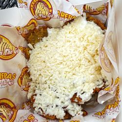 Arepas On The Go - TOSTONES CON CREMA Y QUESO FRIED GREEN PLANTAINS WITH SOUR CREAM AND CHEESE