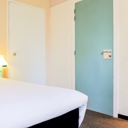 Hotel Ibis Lyon Est Bron - Chambre PMR de l'Ibis Lyon Est Bron