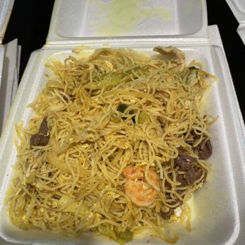 Shanghai Bistro - Singapore Rice Noodles - Chinese Near Me - Reno, Nevada