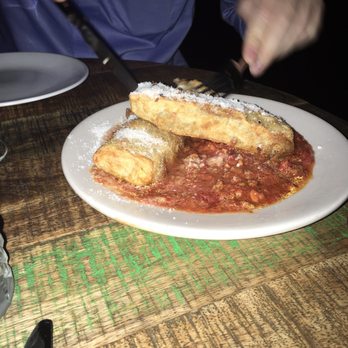 The Noble Experiment - Lasagna eggrolls - Cocktail Bars Near Me - Pearland, Texas