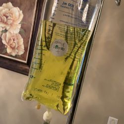 Liven Up Health - Glow Up Infusion