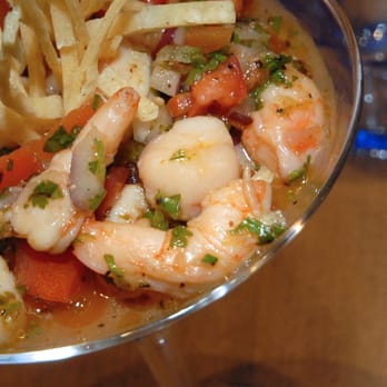 Guaca & Molé - Mexican Near Me - Dollard-des-Ormeaux, Quebec