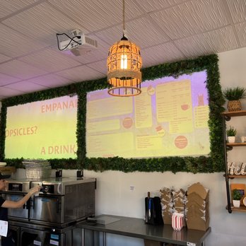 Mpanadas - Empanadas Near Me - Arlington, Virginia