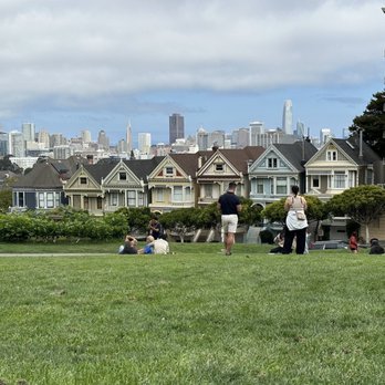 Alamo Square - Parks Near Me - San Francisco, California