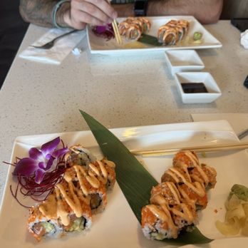 Maki Hibachi - Salmon Roll and Tuna Roll - Japanese Near Me - Orlando, Florida Maki Hibachi - Salmon Roll and Tuna Roll - Japanese Near Me - Orlando, Florida