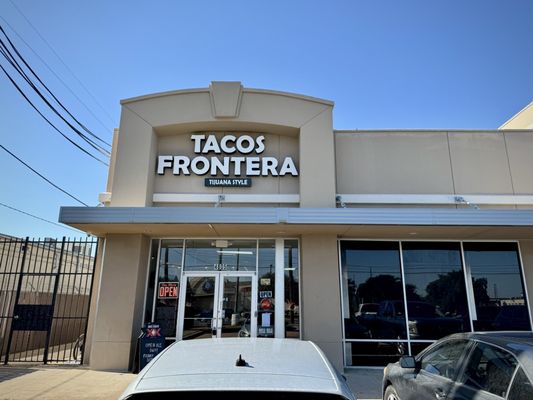 Tacos Frontera by null