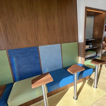 Café Matcha - Ambiance and decor individual seating - Coffee & Tea Near Me - Los Angeles, California
