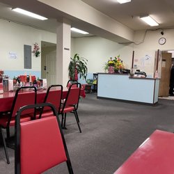 Cafe & Pho Hoang - Interior
