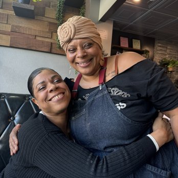 Willows & Pine - The gorgeous phenomenal owner - Cajun/Creole Near Me - Oakland, California