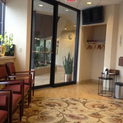 Lifetime Family Dentistry - Waiting area.