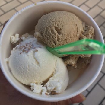 Scoops - Bianco bread and I can't even remember the other flavor but it was good. - Ice Cream & Frozen Yogurt Near Me - Los Angeles, California